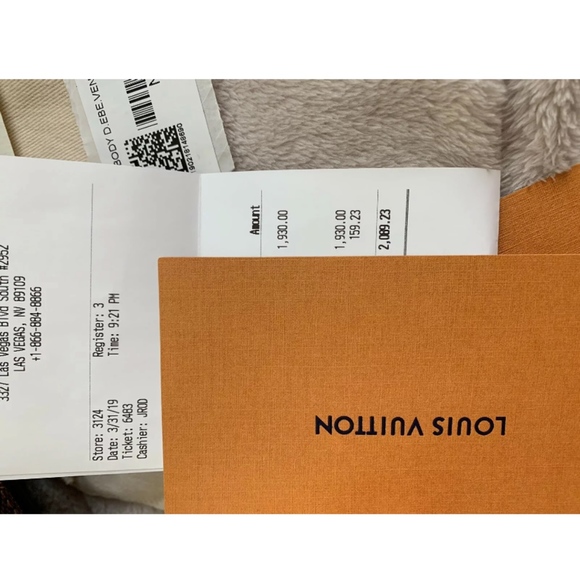 Beaumarchais LV Crossbody - Picture 7 of 7